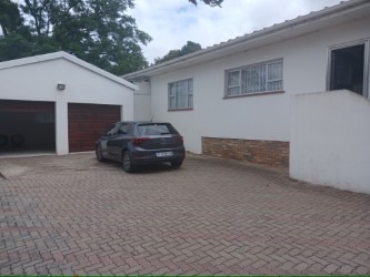 4 Bedroom Property for Sale in Headlands Eastern Cape